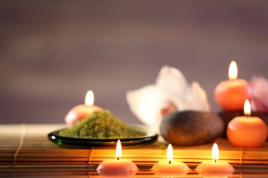 Spa natürmort taşlarla