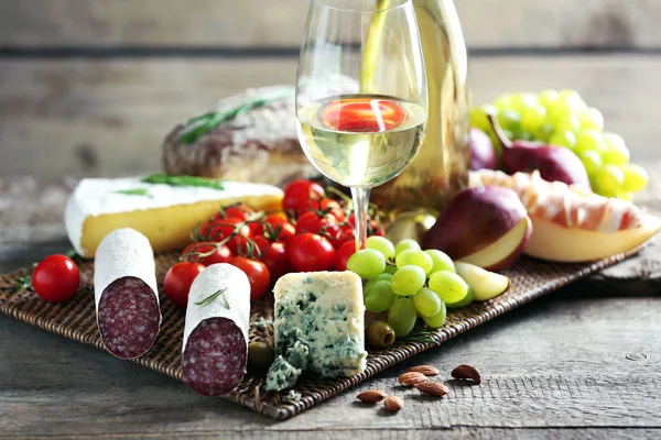 Vários tipos de comida italiana — Fotografia de Stock