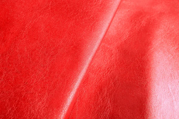 Texture in pelle lucida rossa da vicino — Foto Stock