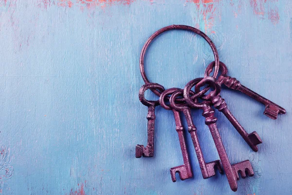 Gäng gamla nycklar — Stockfoto