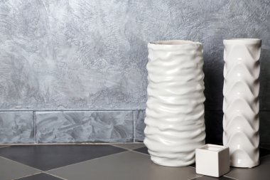 Gri duvar ev dekorasyonu 