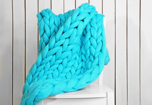 Трикотажное шерстяное одеяло — стоковое фото