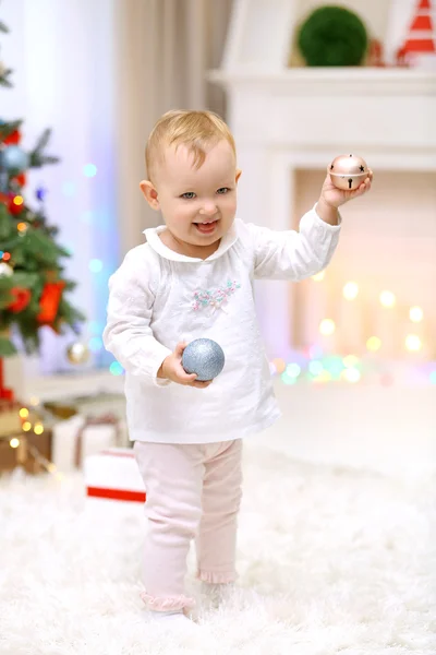 Funny baby girl — Stockfoto