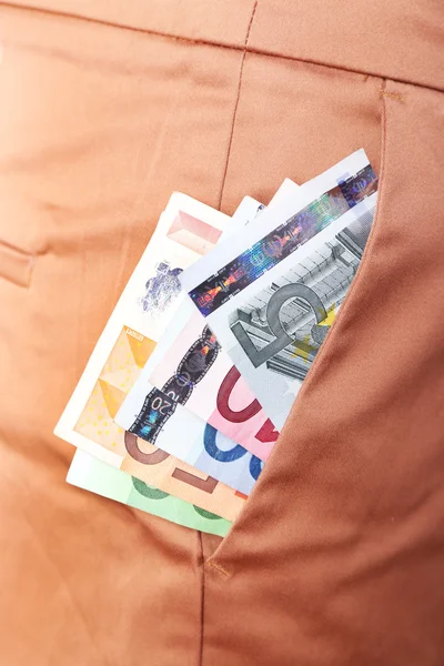 Soldi in euro in tasca — Foto Stock