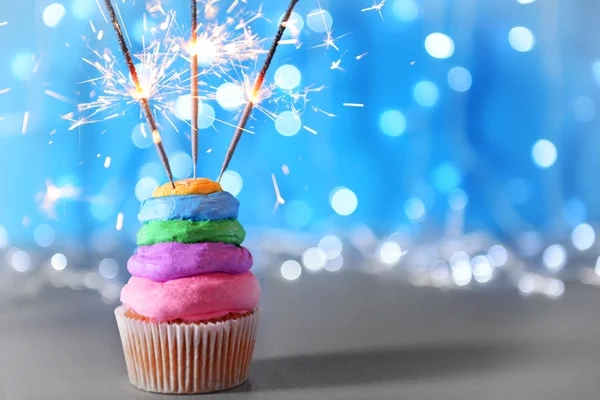 Cupcake con crema varicolore — Foto Stock