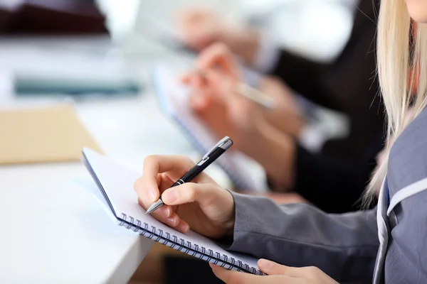 Young blonde business woman — Stock Photo, Image