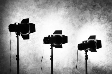 Stüdyo ışık yanıp söner  