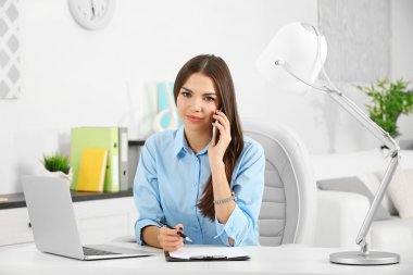 güzel başarılı kadın 