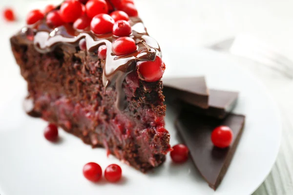 Stück Schokoladenkuchen — Stockfoto