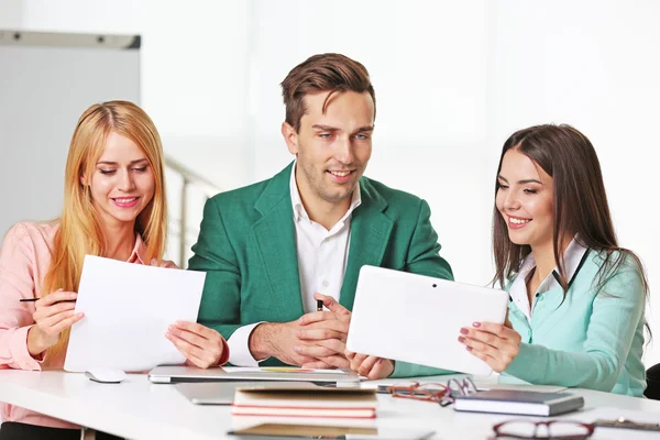 Vergadering in de vergaderzaal — Stockfoto