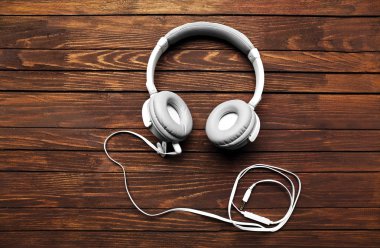 müzik kulaklık kablosu ile