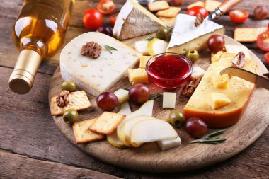 farklı peynir çeşitleri. 