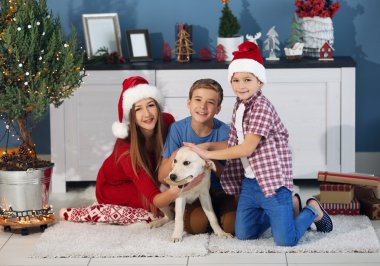 Mutlu kız kardeşi ve kardeşler 