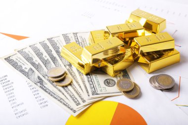 Altın külçelerini Doları banknot ile