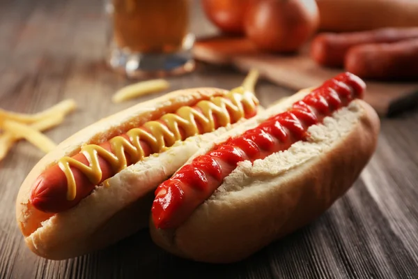 Pyszne Hot Dogi — Zdjęcie stockowe