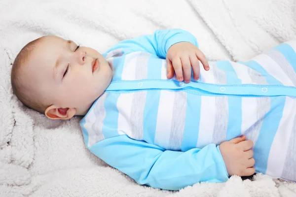 Retrato del bebé dormido —  Fotos de Stock