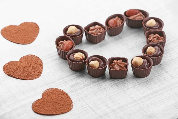 Dulces caramelos en forma de corazón —  Fotos de Stock