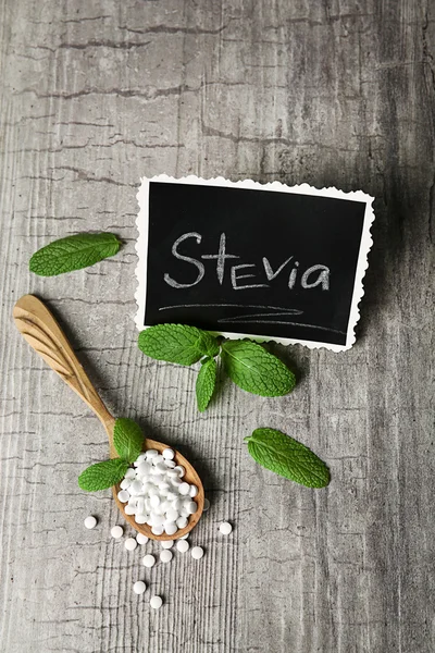 Cubetti di zucchero e stevia — Foto Stock