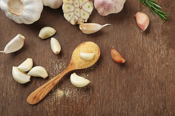 Composition of garlic and rosemary — Stock Photo, Image