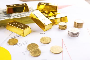 Altın külçelerini euro para ile 