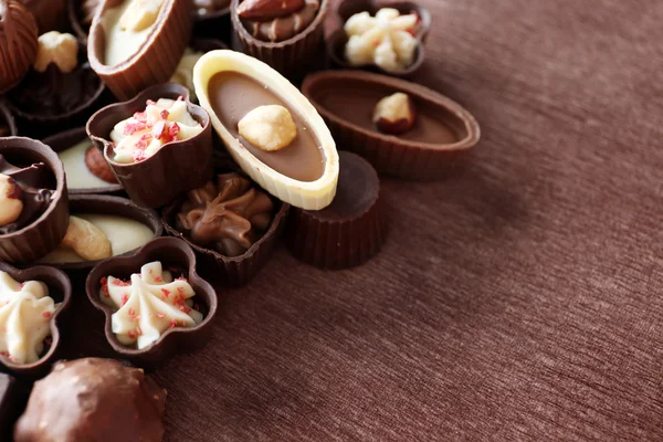 Surtido de sabrosos caramelos de chocolate — Foto de Stock