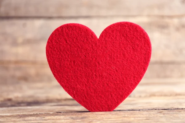 Red felt heart — Stock Photo, Image