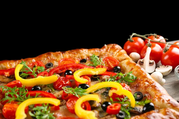 Färsk hemgjord pizza — Stockfoto