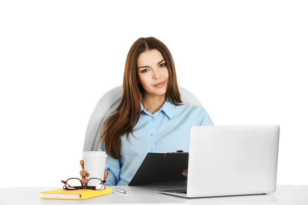 Belle femme au bureau — Photo