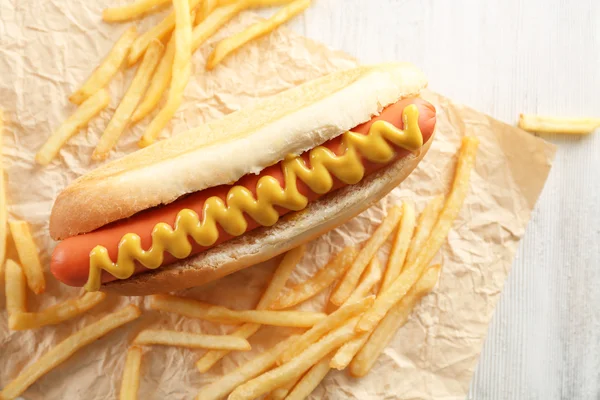 Hot dog e patate fritte — Foto Stock