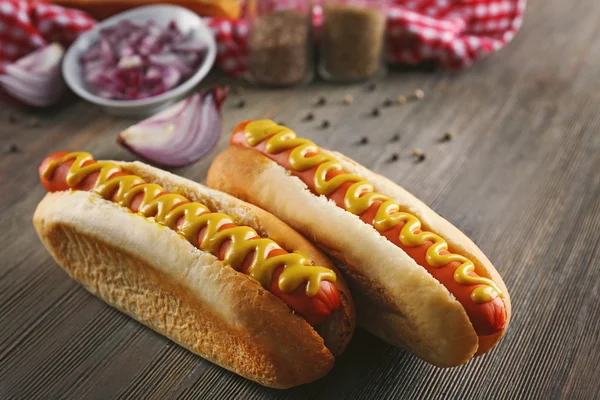 Leckere Hotdogs — Stockfoto