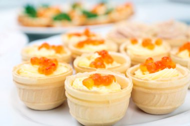 Soğuk aperatifler kümesi