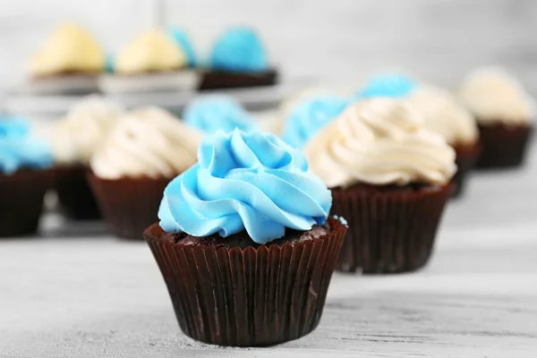 Close-up van kleurrijke cupcakes — Stockfoto