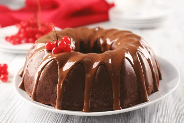 Cake with snow ball tree berries — Stock Photo, Image