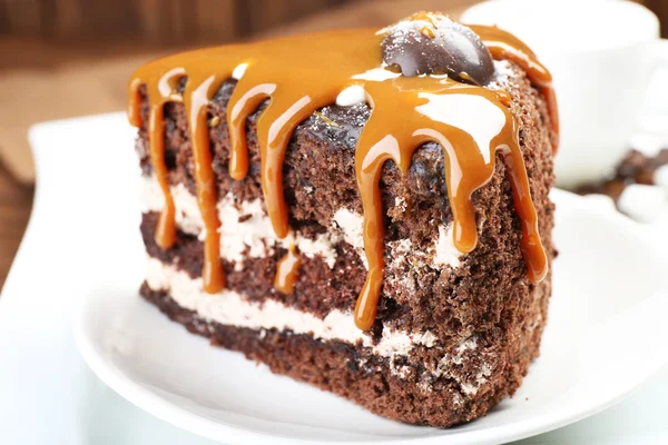 Pedaço de bolo de chocolate — Fotografia de Stock