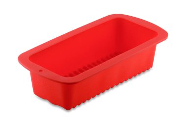 Beyaz arka planda izole edilmiş kırmızı silikon kek formu. Kek kabı, silikon kalıbı, kek kalıbı..