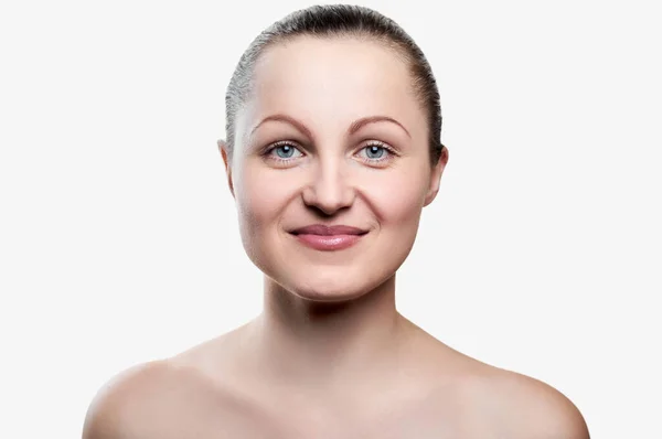 Retrato Mulher Muito Sorridente Com Compõem Isolado Fundo Branco Espaço — Fotografia de Stock