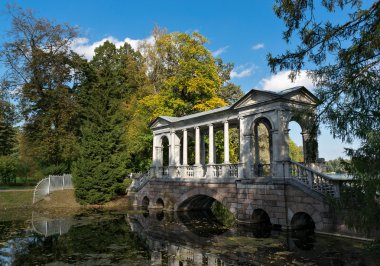 Tsarskoye Selo mermer köprü