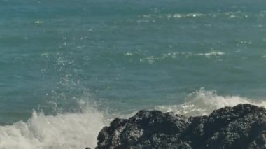 Korfu Adası, Yunanistan 'ın Rocky kıyı şeridi.