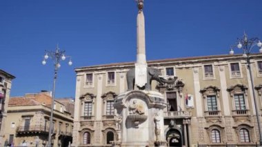 Catania, Sicilya 'daki dell' Elefante çeşmesi.