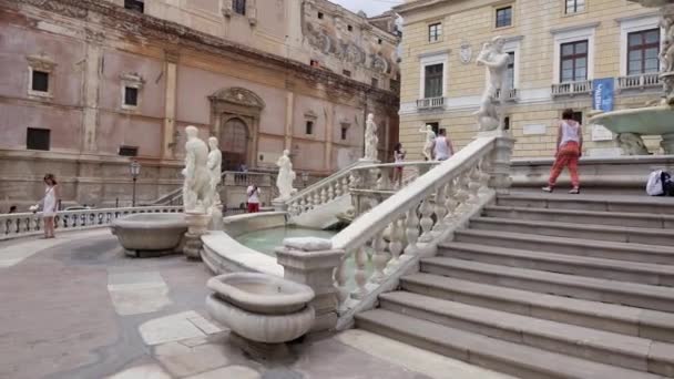 Details Pretoria Fountain Palermo Sicily — Stock Video