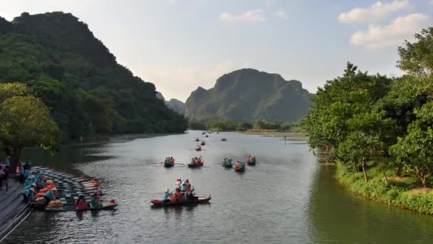 Lodě Řece Ninh Binh Vietnam — Stock video