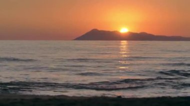 Korfu Adası, Yunanistan 'ın Rocky kıyı şeridi.