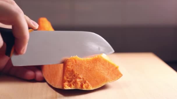 Close Footage Cutting Pumpkin — Stock Video