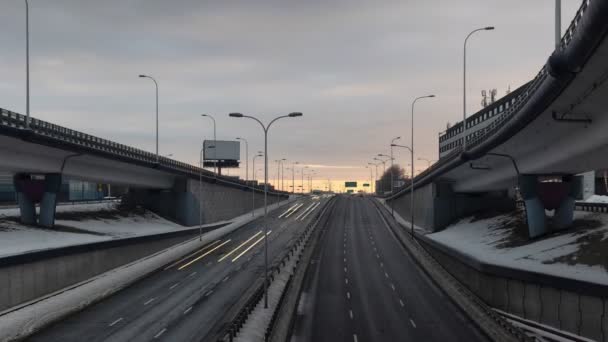 Verkeerstijdverloop Europese Hoofdstad Nachtverkeer Beeldmateriaal — Stockvideo