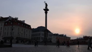Varşova 'nın Eski Kenti UNESCO' nun Dünya Mirasları listesine girdi. Polonya 'nın başkentinde turistlerin en büyük tarihi cazibesi. Nisan 2021