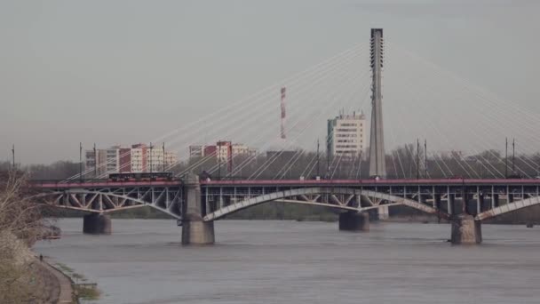 도시의 강입니다 바르샤바에 비스툴라 — 비디오