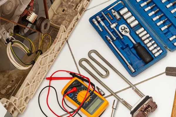 Tools with washing machine. — Stock Photo, Image