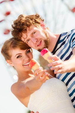 yeme dondurma açık genç Çift