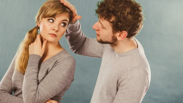 Triest depressief paar portret. — Stockfoto