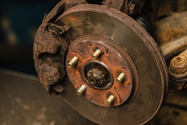 Schijfremmen in werkplaats. — Stockfoto